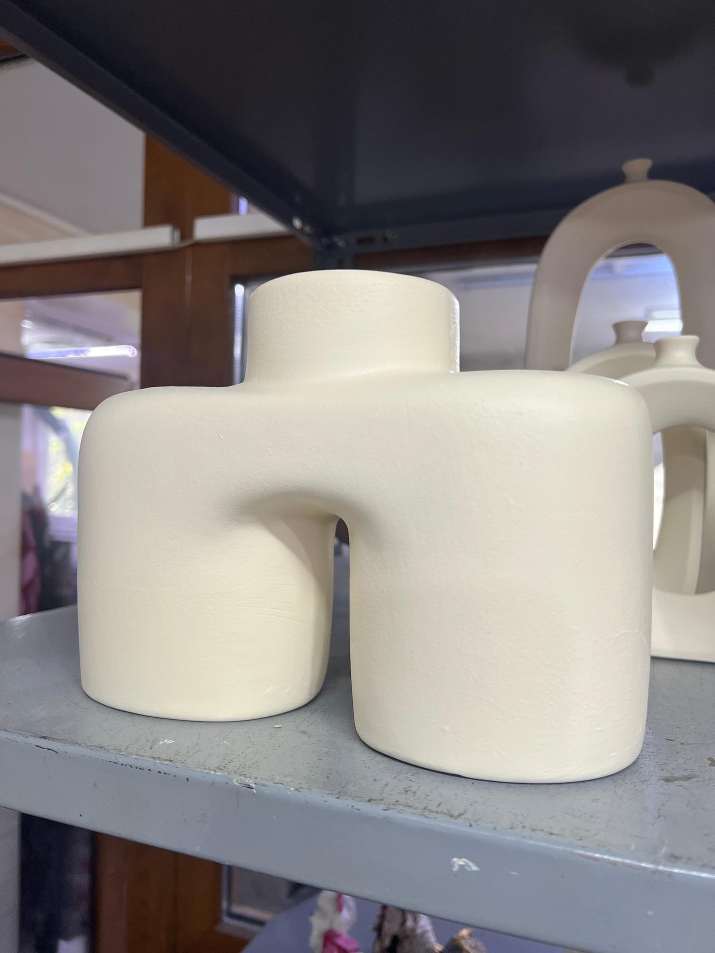 Modern Abstract Ceramic Vase, Unique Sculptural Art Vase, Contemporary Minimalist Flower Holder, Ceramic Art Vase, Geometric Flower Vase
