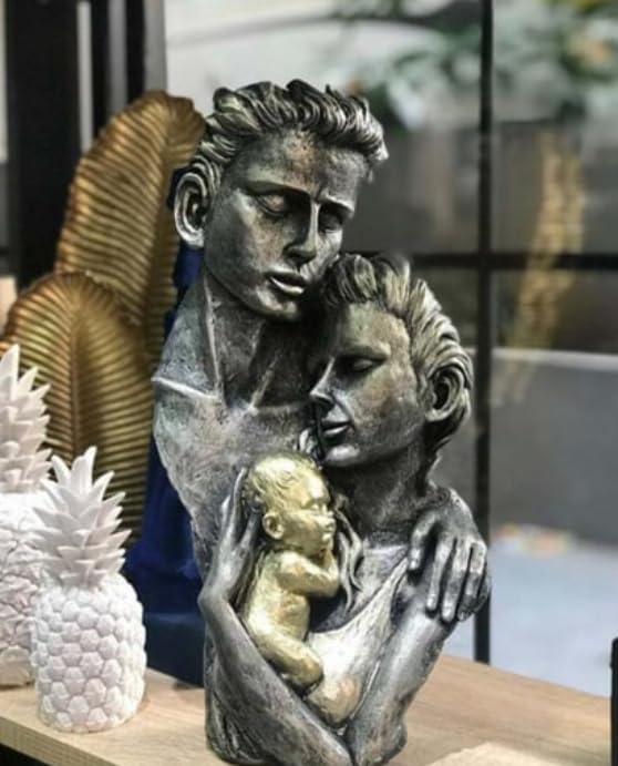 Modern Family Sculpture, Abstract Couple with Baby Statue, Family Love Statue, Couple with Baby Art, Polyester Family Statue, Family Decor