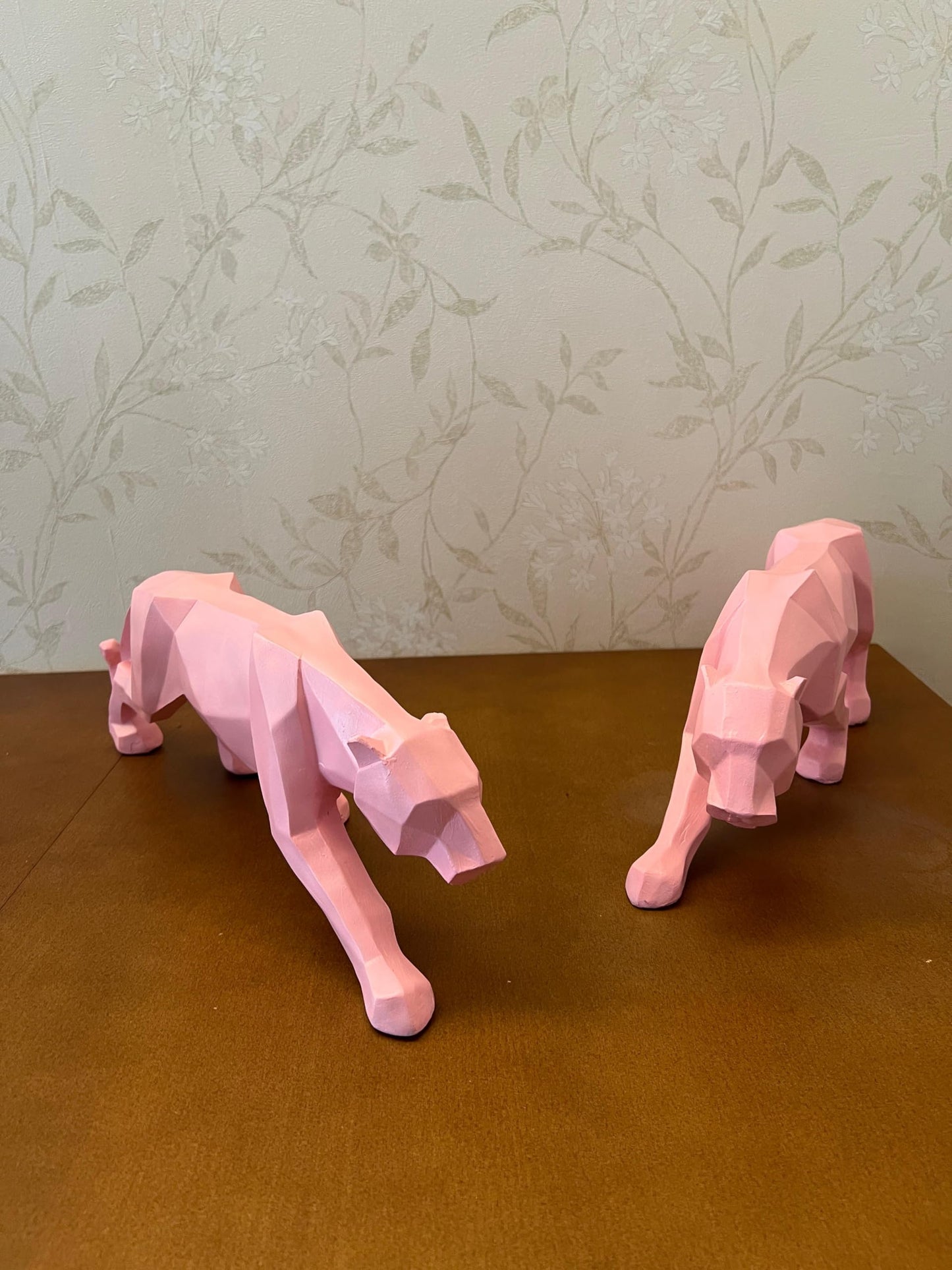 Large Panther Statue, Geometric Animal Figurine, Abstract Panther Sculpture, Panther Decorative Showpiece, Decorative Tabletop Statue