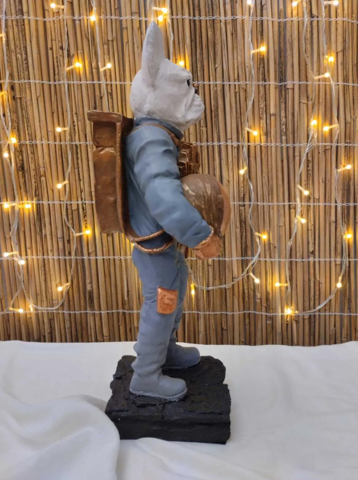 Astronaut BullDog Figurine, Dog In Spacesuit Statue, Space-Themed Bulldog Sculpture, Animal Astronaut Decor, Dog Lover Home Decor