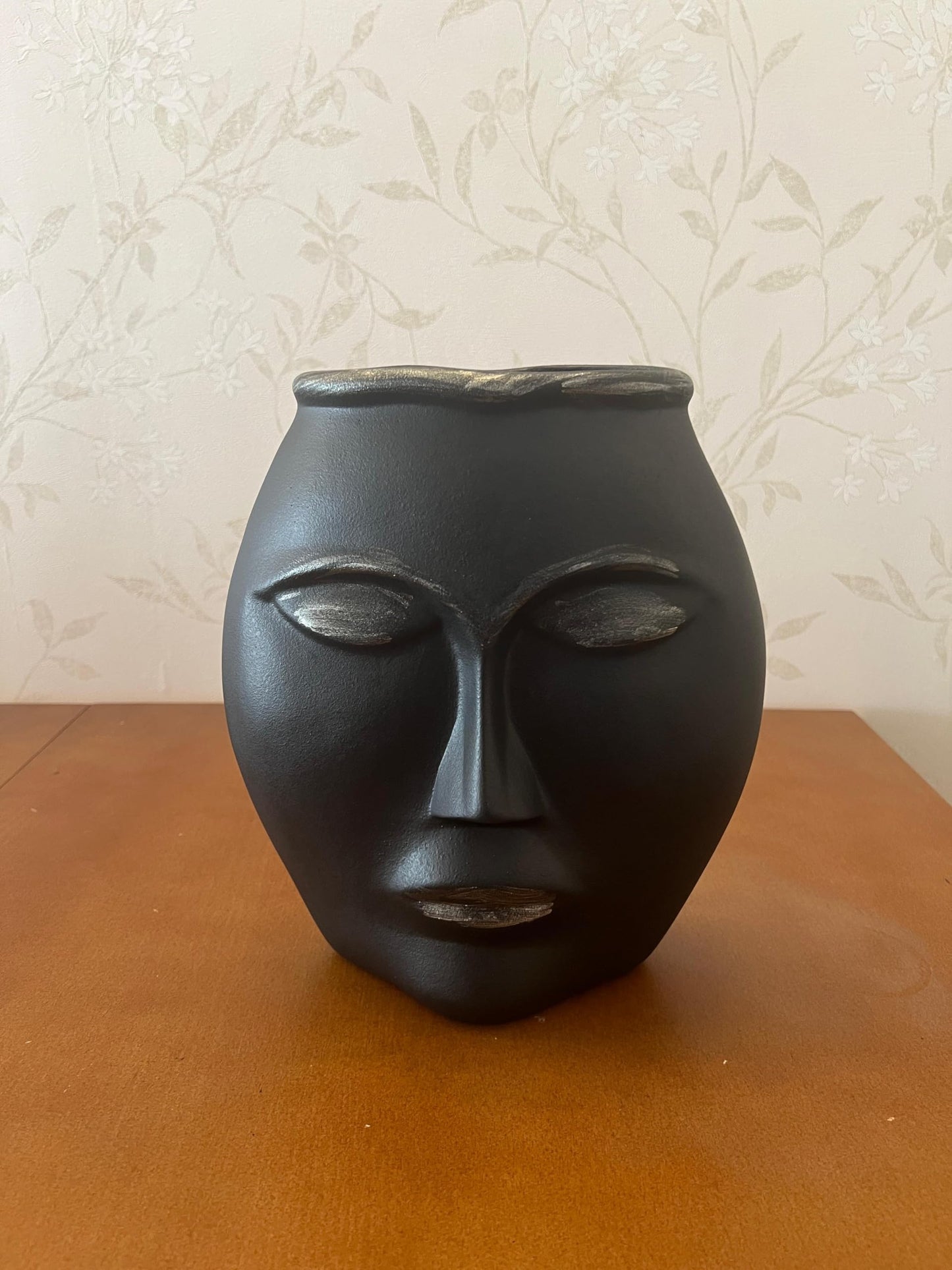 Abstract Face Vase, Modern Ceramic Planter, Minimalist Face Sculpture Pot, Unique Sculpture Vase, Artistic Face Decor, Aesthetic Indoor Pot, Ceramic Face Vase, Artistic Face Vase