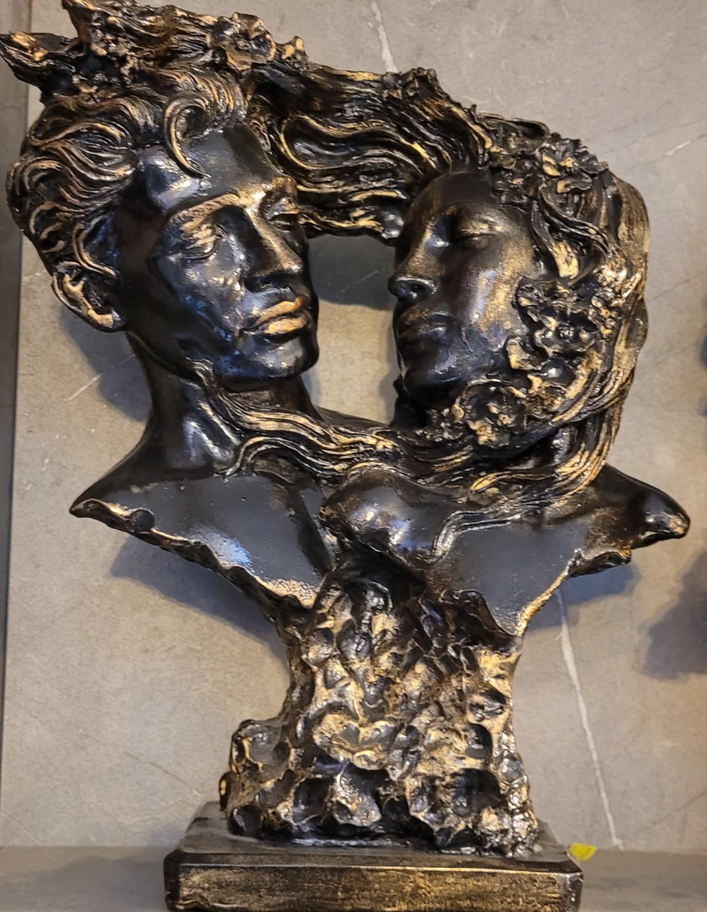 Couple Love Figurine, Romantic Sculpture, Lovers Bust Statue, Valentine’s Day gift, Art Decor Statue, Romantic Gift Idea, Art Decor Statue, Romantic Decor, Love Couple Decor