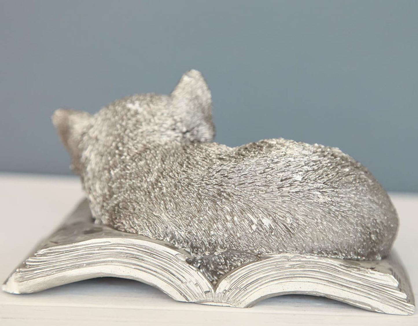 Sleeping Cat Statue on Book, Polyester Sleeping Kitten Sculpture on Book, Sleeping Cat on Book Statue, Cute Cat Figurine on Open Book