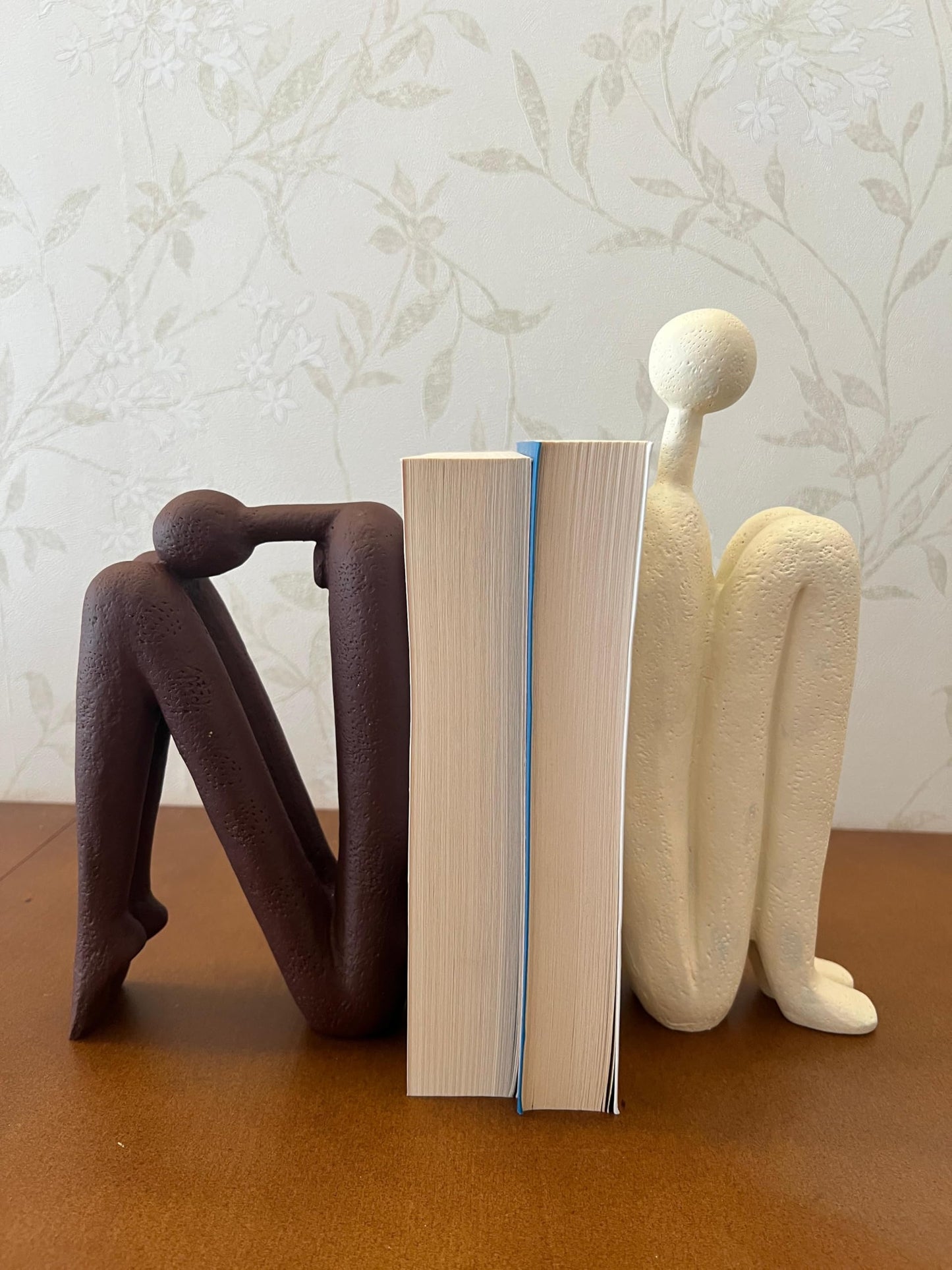 Abstract Bookends Set of 2, Modern Figurines for Shelf or Desk Decor, Abstract Bookends, Modern Bookshelf Decor, Polyester Bookend Set