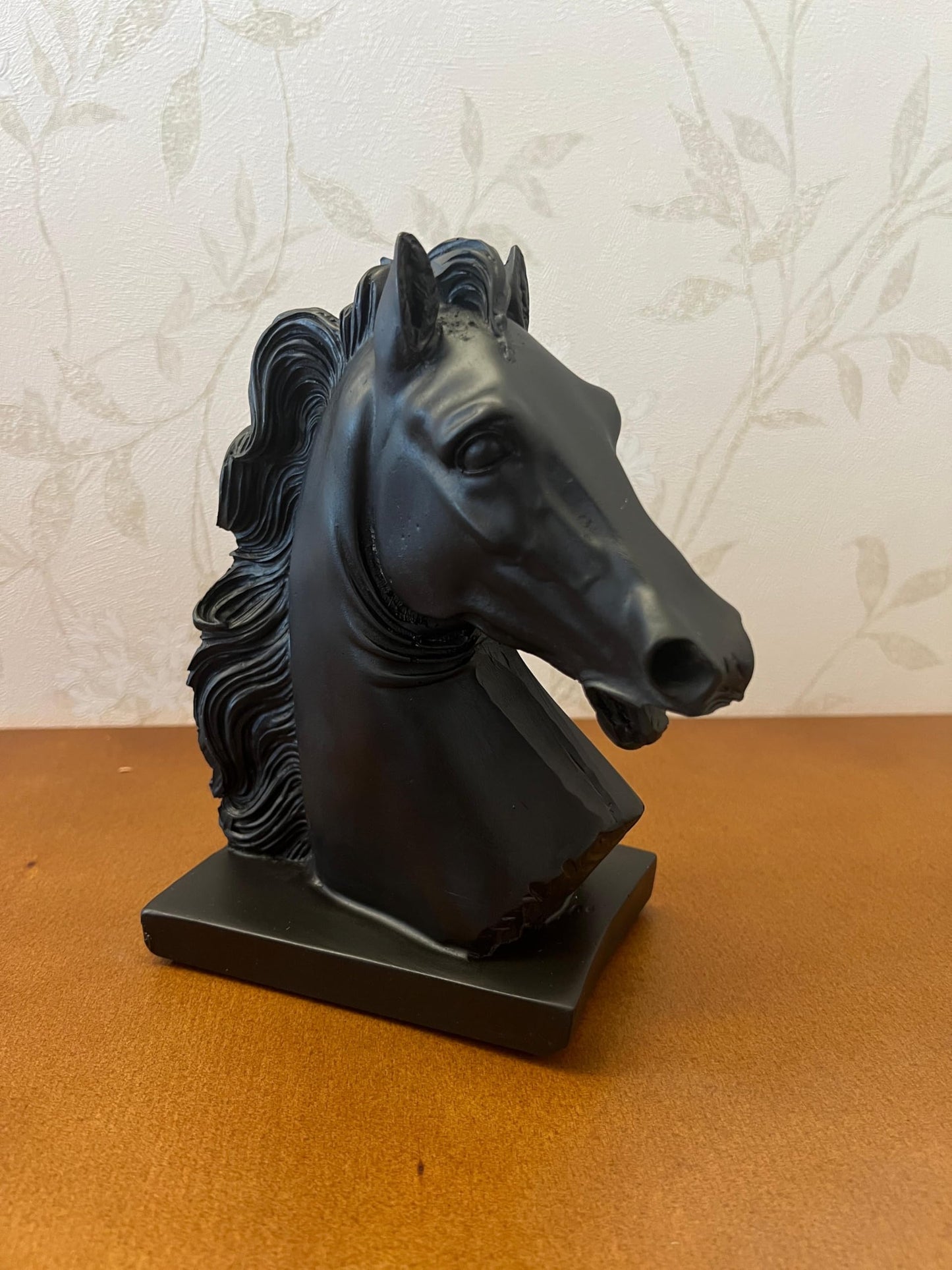 Horse Head Sculpture, Shelf Decoration Idea, Equestrian Home Decor, Handcrafted Equestrian Horse Statue, Horse Bust Ornament