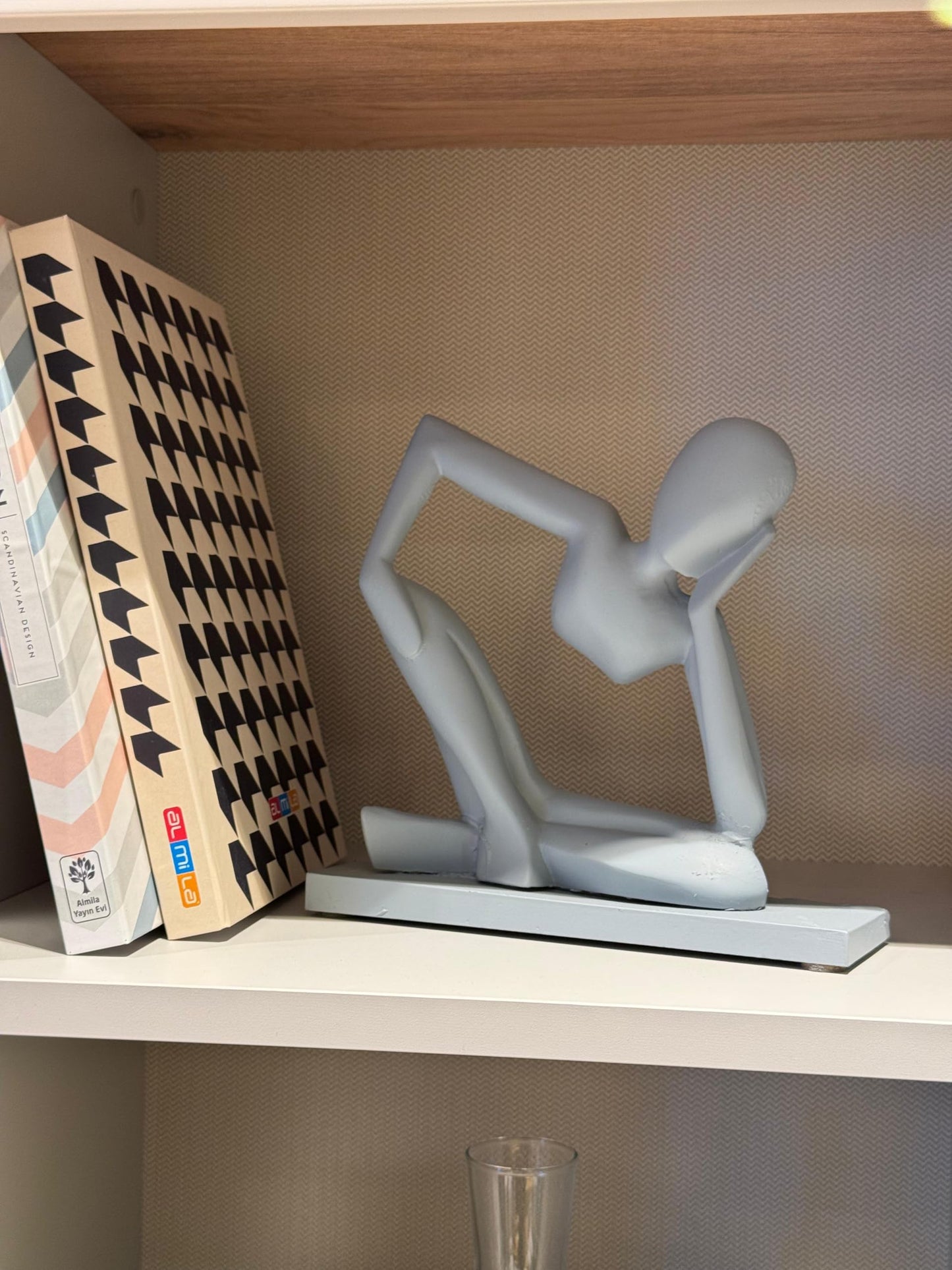 Abstract Thinker Statue, Modern Thinker Statue, Polyester Thinker Figurine, Thinker Man Decor, Thinker Statue, Thinker Sculpture, Thinker Man Sculpture, Thinker Man Statue