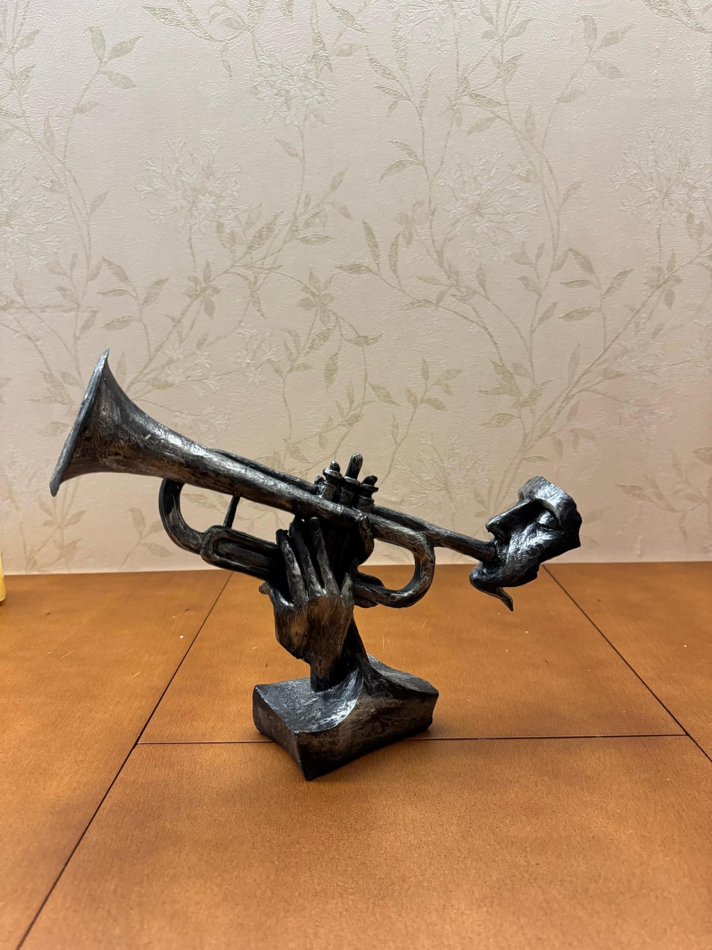 Unique Trumpet Player Statue for Home Decor, Handcrafted Jazz Music Sculpture, Music Themed Home Accent, Trumpet Player Statue, Jazz Decor, Trumpet Player Decor