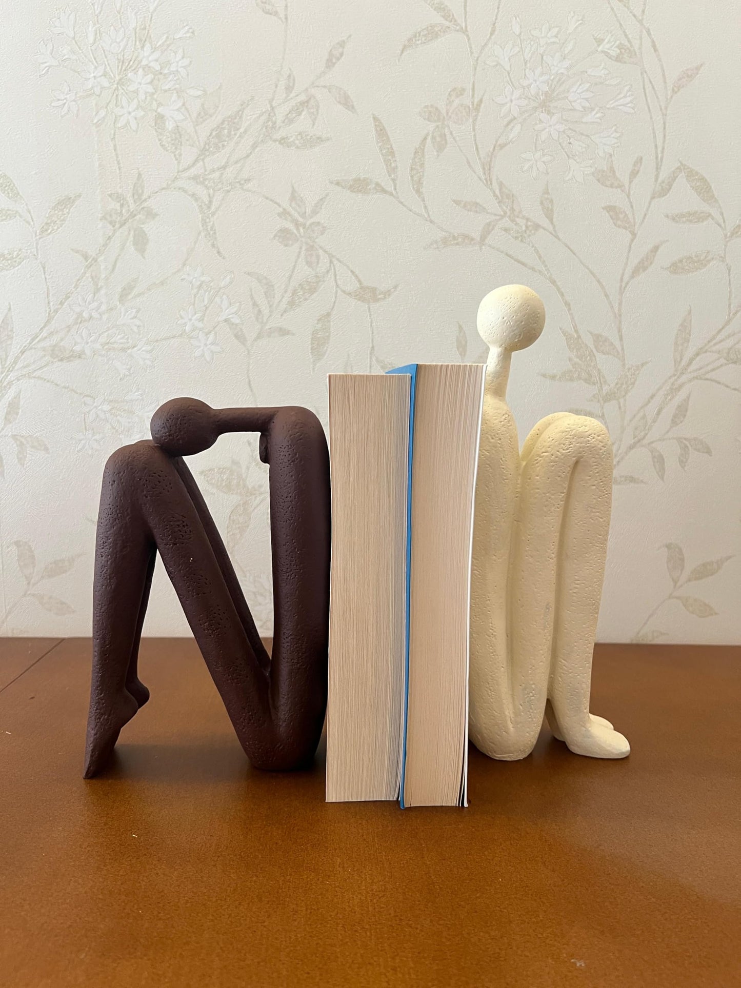 Abstract Bookends Set of 2, Modern Figurines for Shelf or Desk Decor, Abstract Bookends, Modern Bookshelf Decor, Polyester Bookend Set