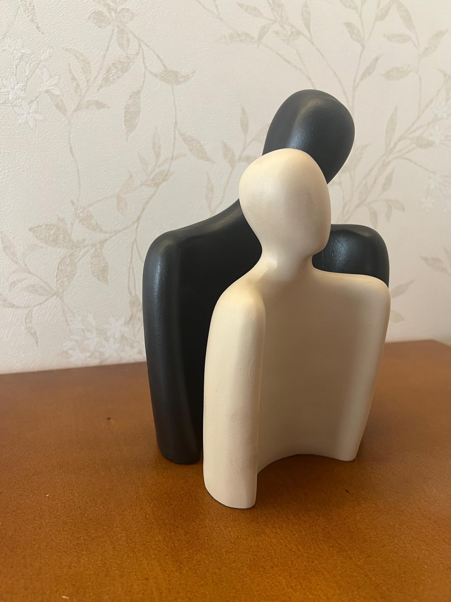 Abstract Sculpture Couple, Minimalist Love Couple Figurines, Emotional Couple Statue, Abstract Couple Figurine, Romantic Gift for Couples, Couple Figurine, Couple Sculpture, Couple Statue