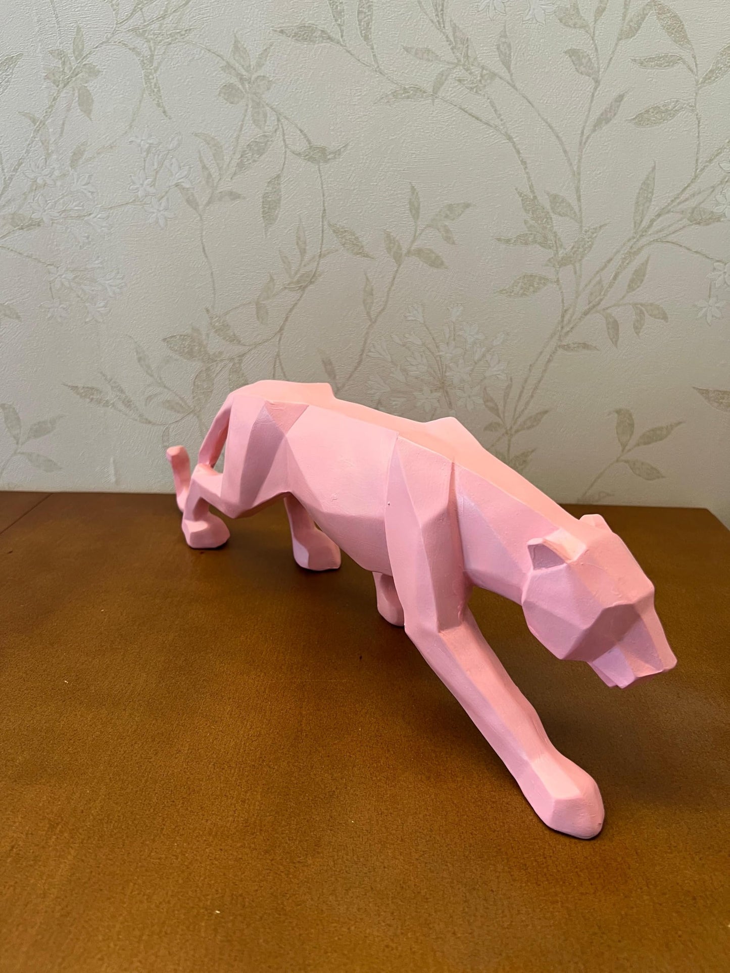 Large Panther Statue, Geometric Animal Figurine, Abstract Panther Sculpture, Panther Decorative Showpiece, Decorative Tabletop Statue