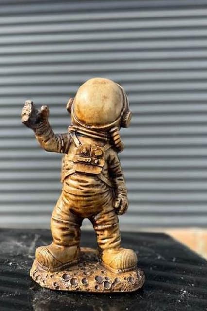 Astronaut On Moon Base, Astronaut Figurine, Space Decor Statue, Space Explorer Ornament, Moon Landing Figurine, Modern Astronaut Sculpture, Astronaut Statue