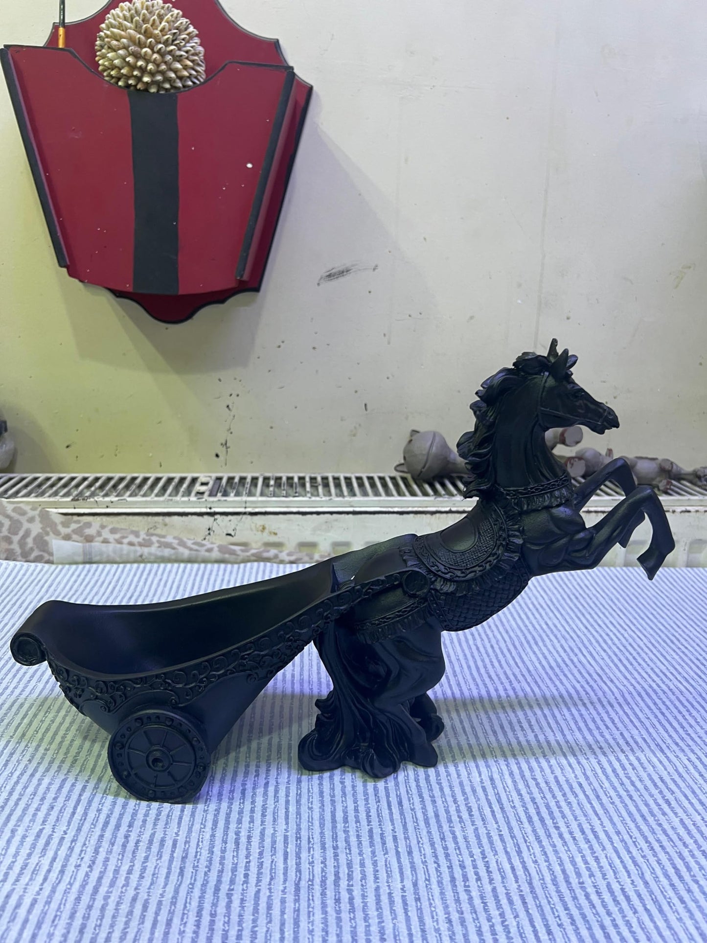 Luxury Horse Wine Rack, Horse Wine Holder, Horse Wine Rack Sculpture, Polyester Horse Wine Rack, Decorative Horse Wine Holder