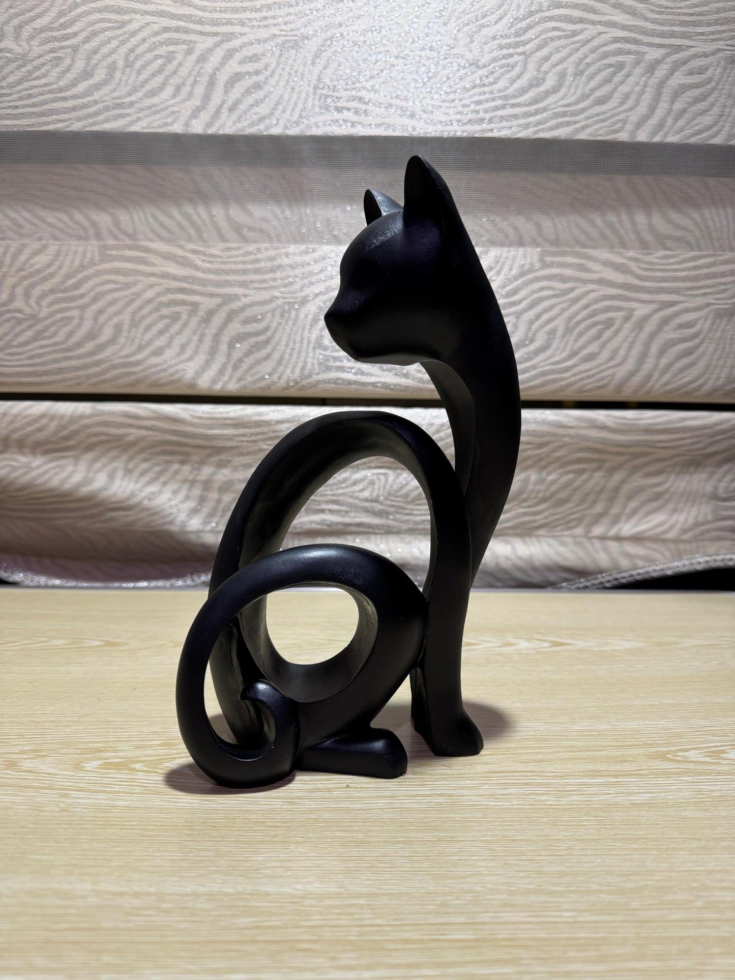 Abstract Cat Sculpture, Minimalist Cat Figurine, Geometric Cat Ornament, Cat Lover Gift, Home Accent, Geometric Cat Statue, Cat Sculpture, Cat Figurine