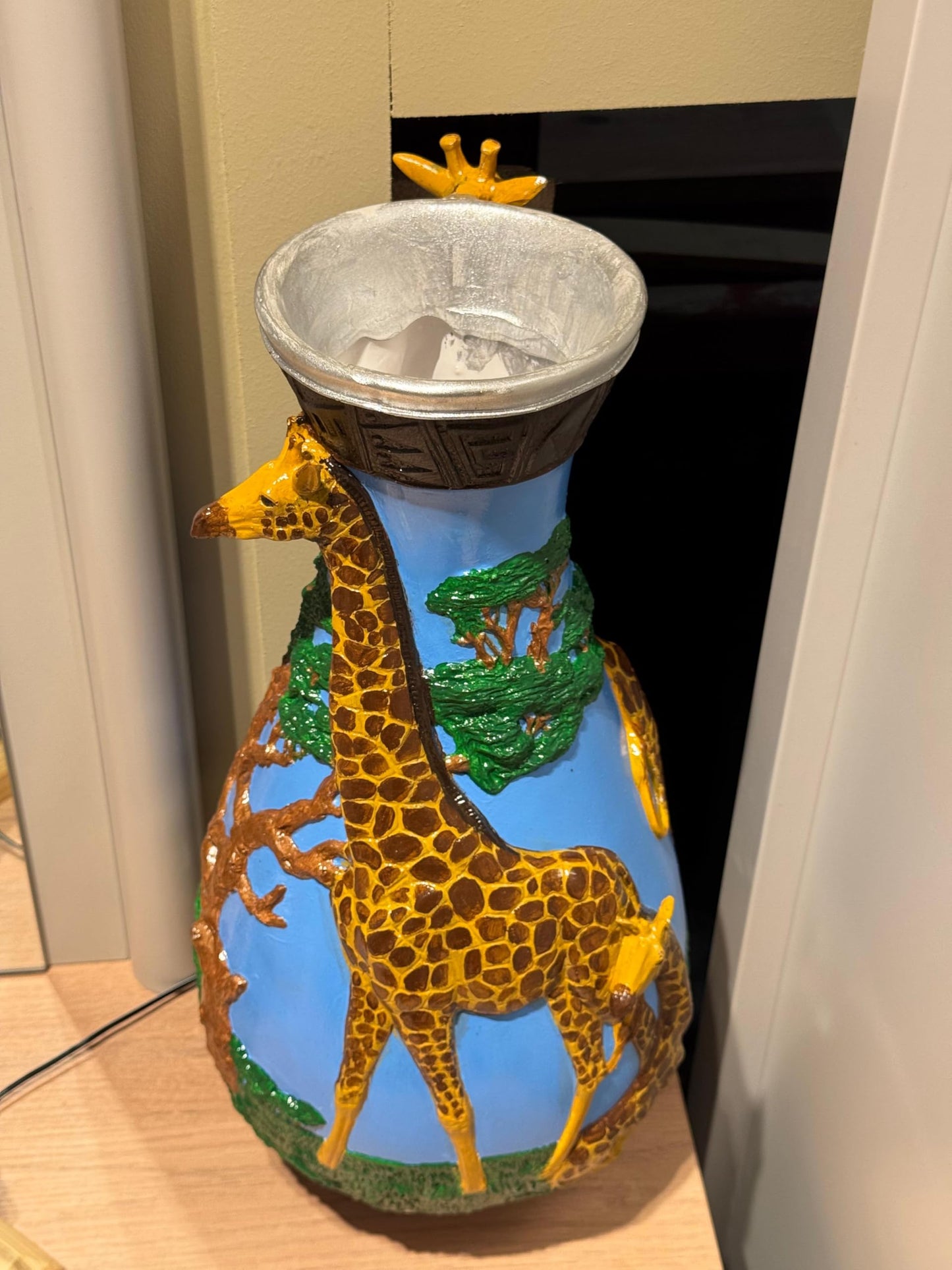 African Giraffe Vase, Handcrafted Animal Vase, Wildlife Decor, Giraffe Lover Gift, Giraffe Vase Decor, Safari Theme Vase, Giraffe Vase, African Giraffe Decor, Giraffe Decor