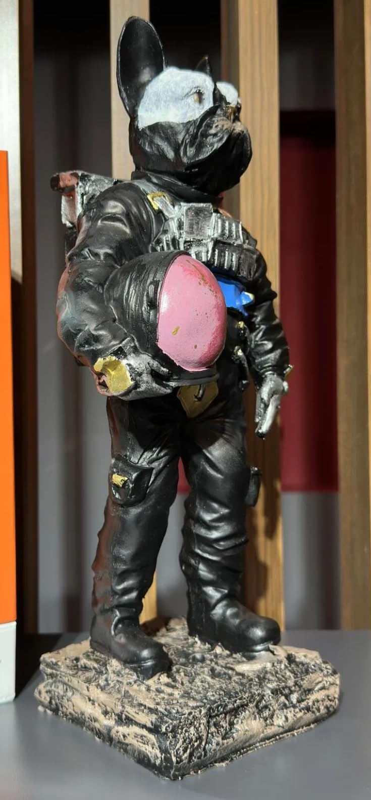 Astronaut BullDog Figurine, Dog In Spacesuit Statue, Space-Themed Bulldog Sculpture, Animal Astronaut Decor, Dog Lover Home Decor