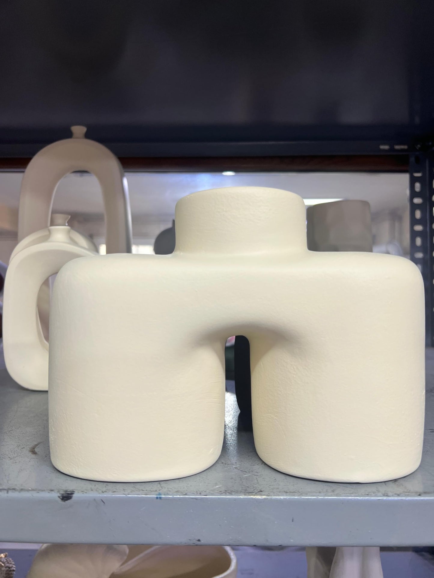Modern Abstract Ceramic Vase, Unique Sculptural Art Vase, Contemporary Minimalist Flower Holder, Ceramic Art Vase, Geometric Flower Vase