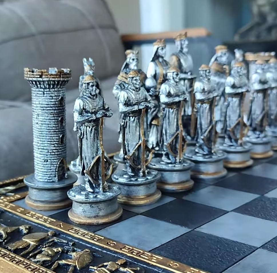 Historical Chess Set with Decorative Board, Medieval Chess Set with Detailed Warrior Pieces, Antique Look Chess Set with Medieval Figures