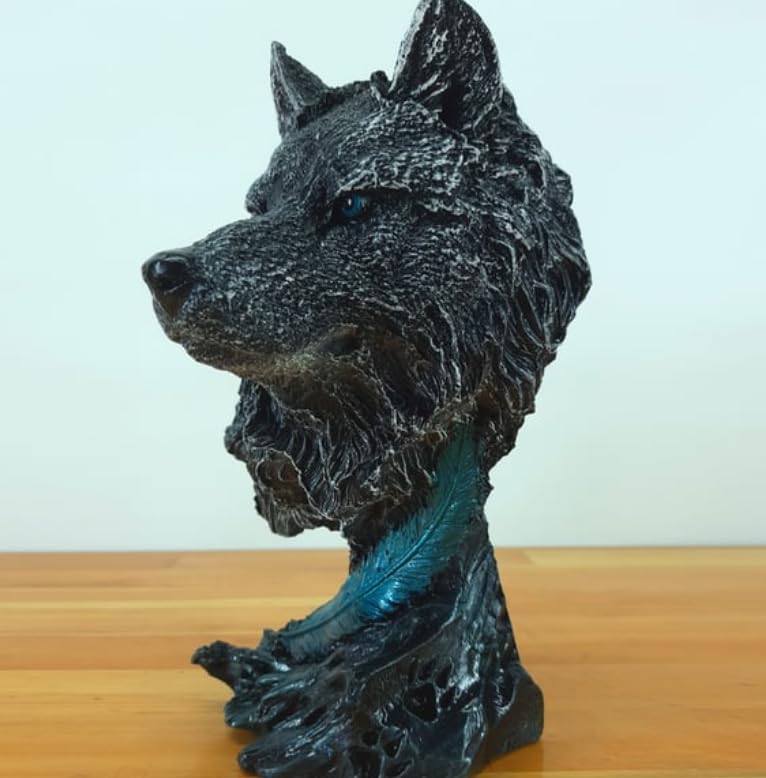 Wolf Head Sculpture, Wolf Lover Gift, Rustic Wolf Home Decor, Wolf Bust, Wildlife Lover Gift, Polyester Wolf Statue, Gothic Wolf Figurine, Wolf Head Statue, Wolf Head Decor