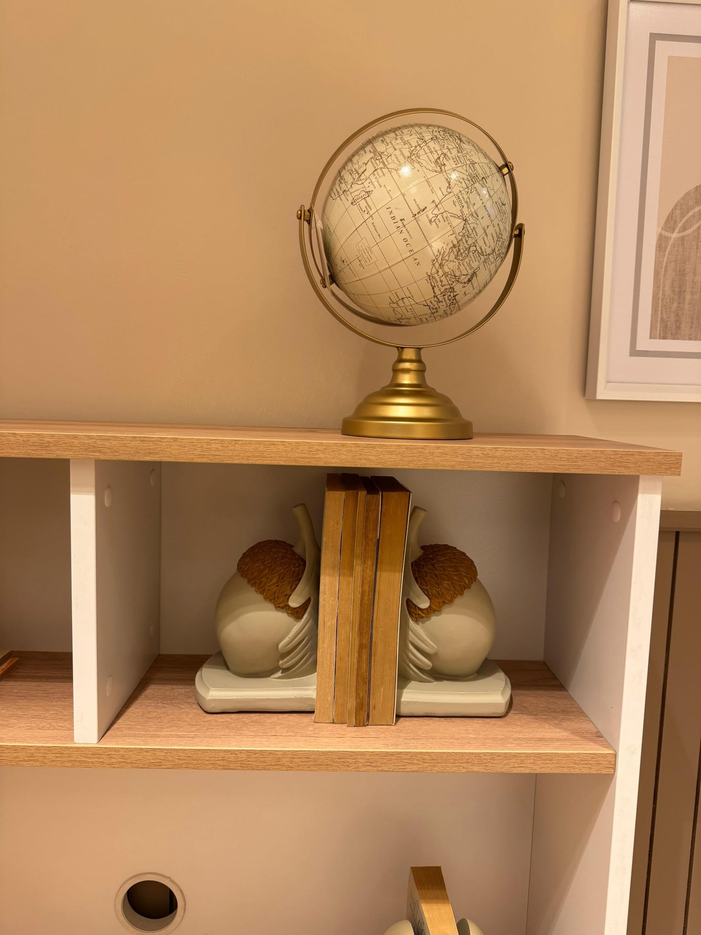 Rustic Acorn Bookends, Nature-Inspired Book Stoppers, Oak Leaf Bookend Set, Woodland Home Decor, Acorn Bookends Set, Oak Leaf Bookends, Acorn Bookshelf, Oak Leaf Bookshelf