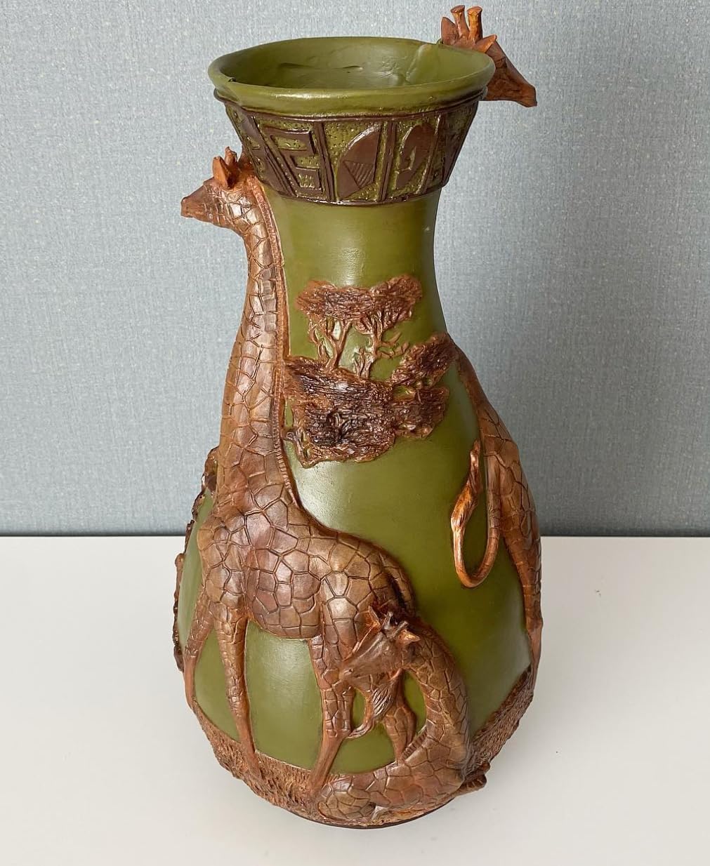 African Giraffe Vase, Handcrafted Animal Vase, Wildlife Decor, Giraffe Lover Gift, Giraffe Vase Decor, Safari Theme Vase, Giraffe Vase, African Giraffe Decor, Giraffe Decor