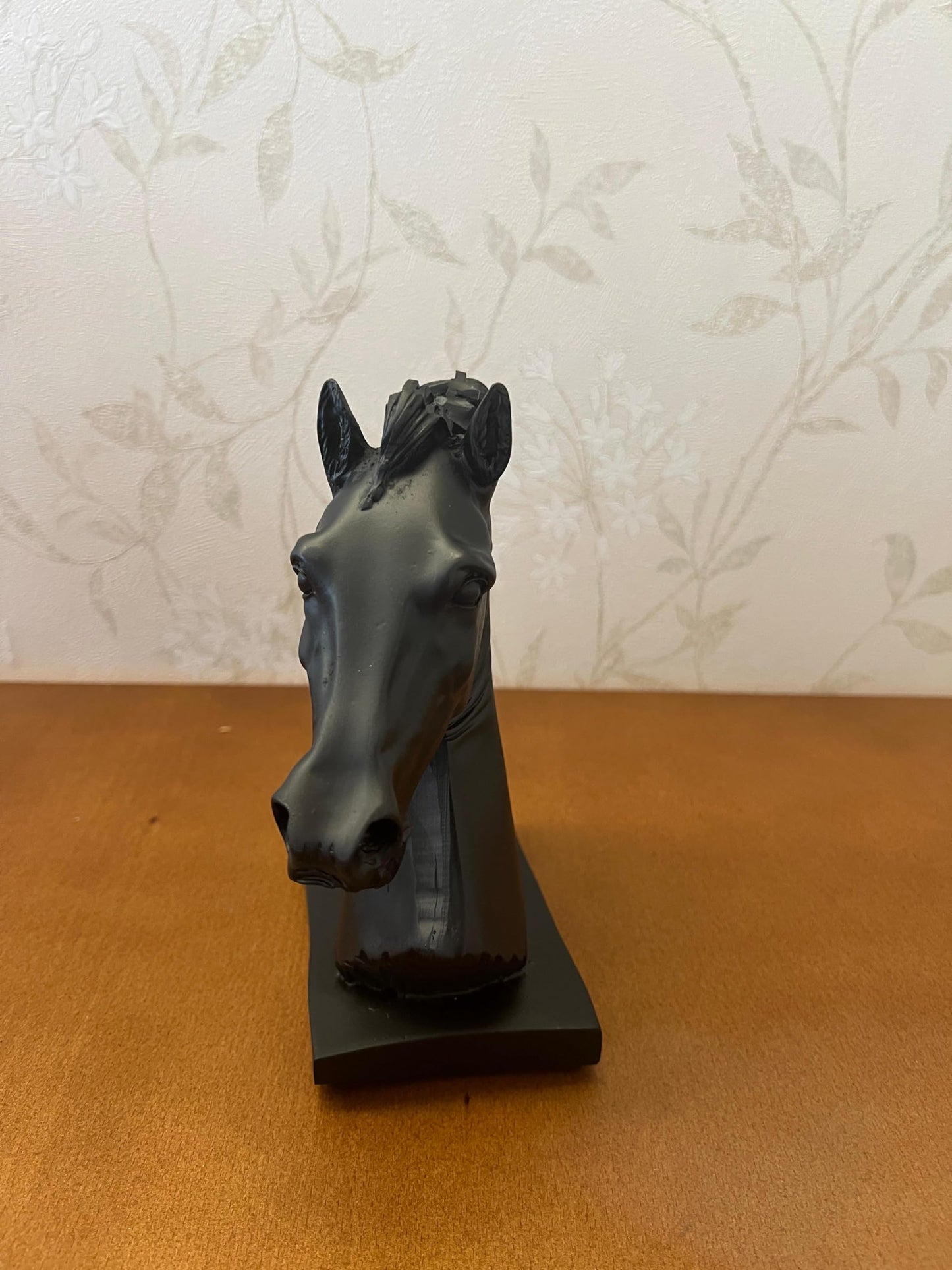 Horse Head Sculpture, Shelf Decoration Idea, Equestrian Home Decor, Handcrafted Equestrian Horse Statue, Horse Bust Ornament