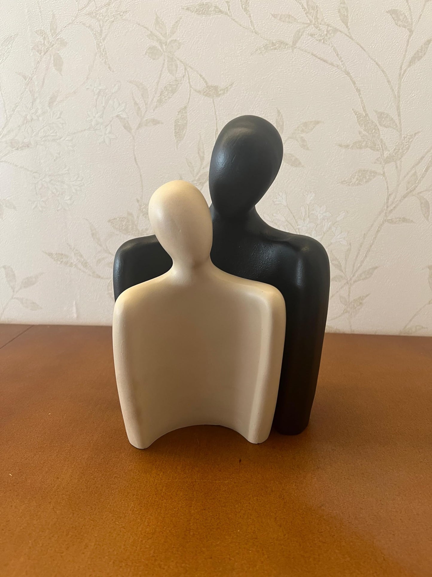 Abstract Sculpture Couple, Minimalist Love Couple Figurines, Emotional Couple Statue, Abstract Couple Figurine, Romantic Gift for Couples, Couple Figurine, Couple Sculpture, Couple Statue