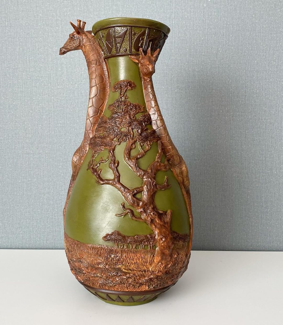 African Giraffe Vase, Handcrafted Animal Vase, Wildlife Decor, Giraffe Lover Gift, Giraffe Vase Decor, Safari Theme Vase, Giraffe Vase, African Giraffe Decor, Giraffe Decor