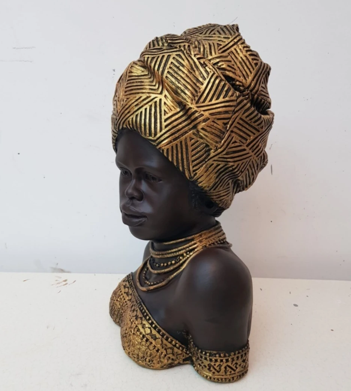 Handcrafted African Woman Statue, Elegant African Lady Bust Statue, Stylish African Woman Statue, Ethnic Home Decor African Woman Statue