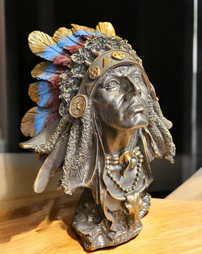 Native American Chief Bust Statue, Polyester Native American Sculpture, Tribal Native American Bust, Ethnic Native American Figurine Bust