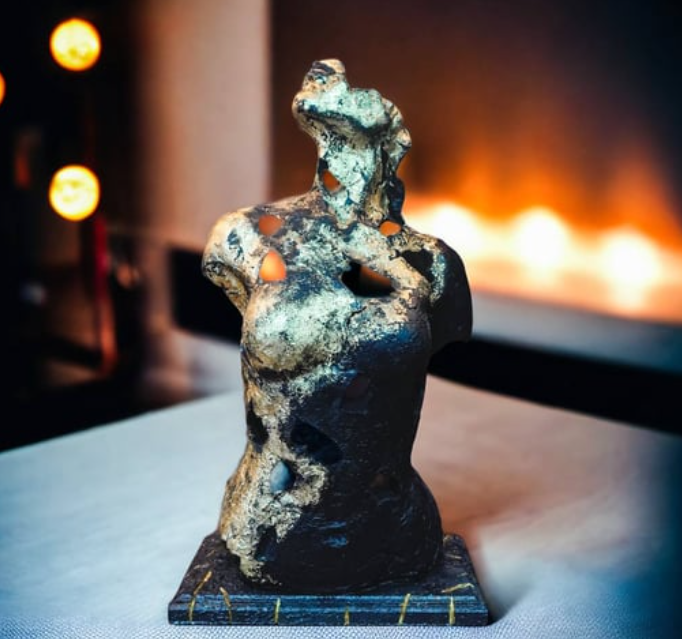 Handmade Abstract Female Statue, Modern Art Sculpture, Handmade Female Torso Decor, Handmade Female Torso Statue, Abstract Torso Statue