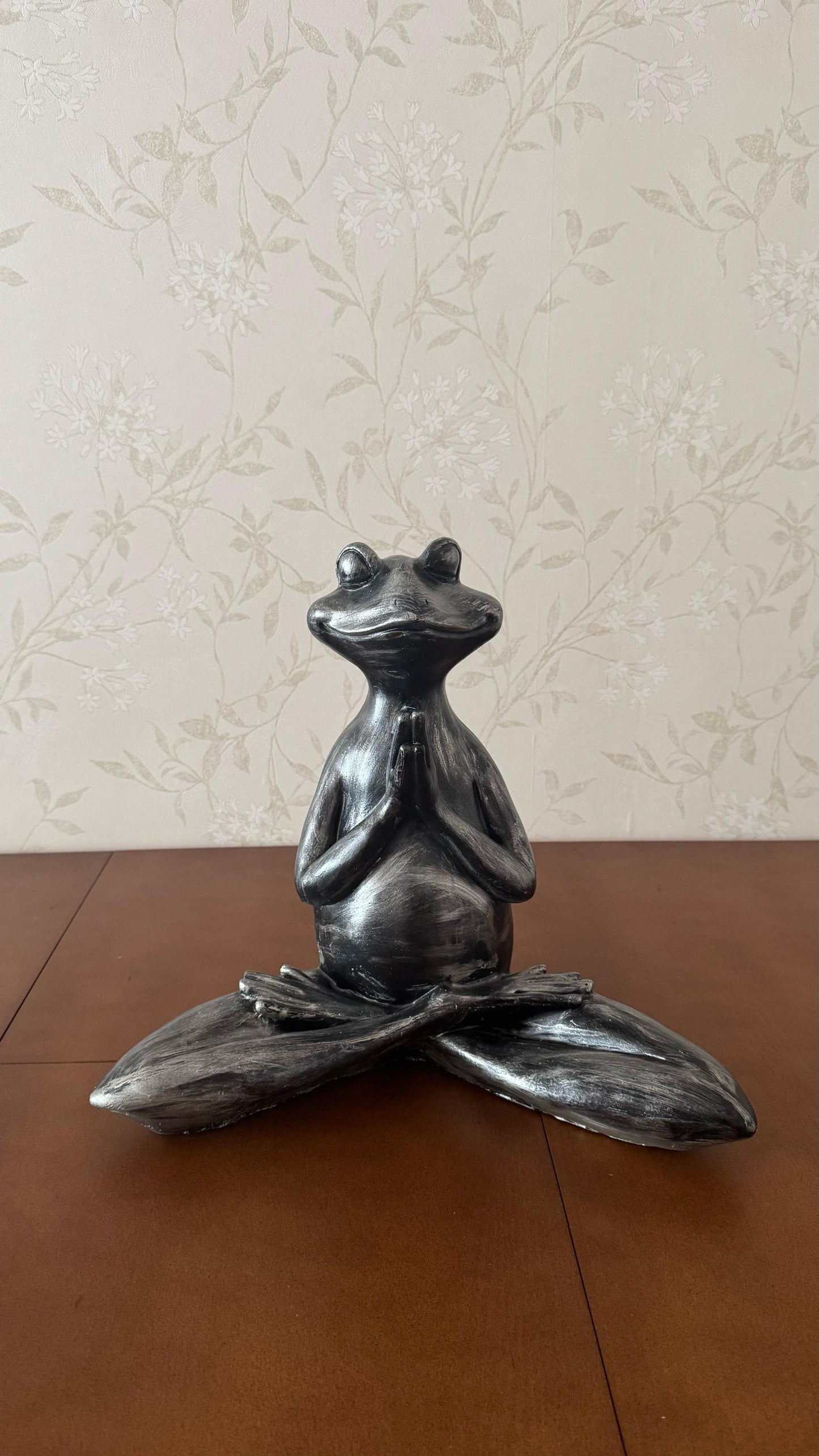 Meditating Frog Sculpture, Frog Statue Lotus Pose, Zen Frog Figurine, Frog Ornament Yoga, Meditating Frog Figurine, Zen Frog Figurine