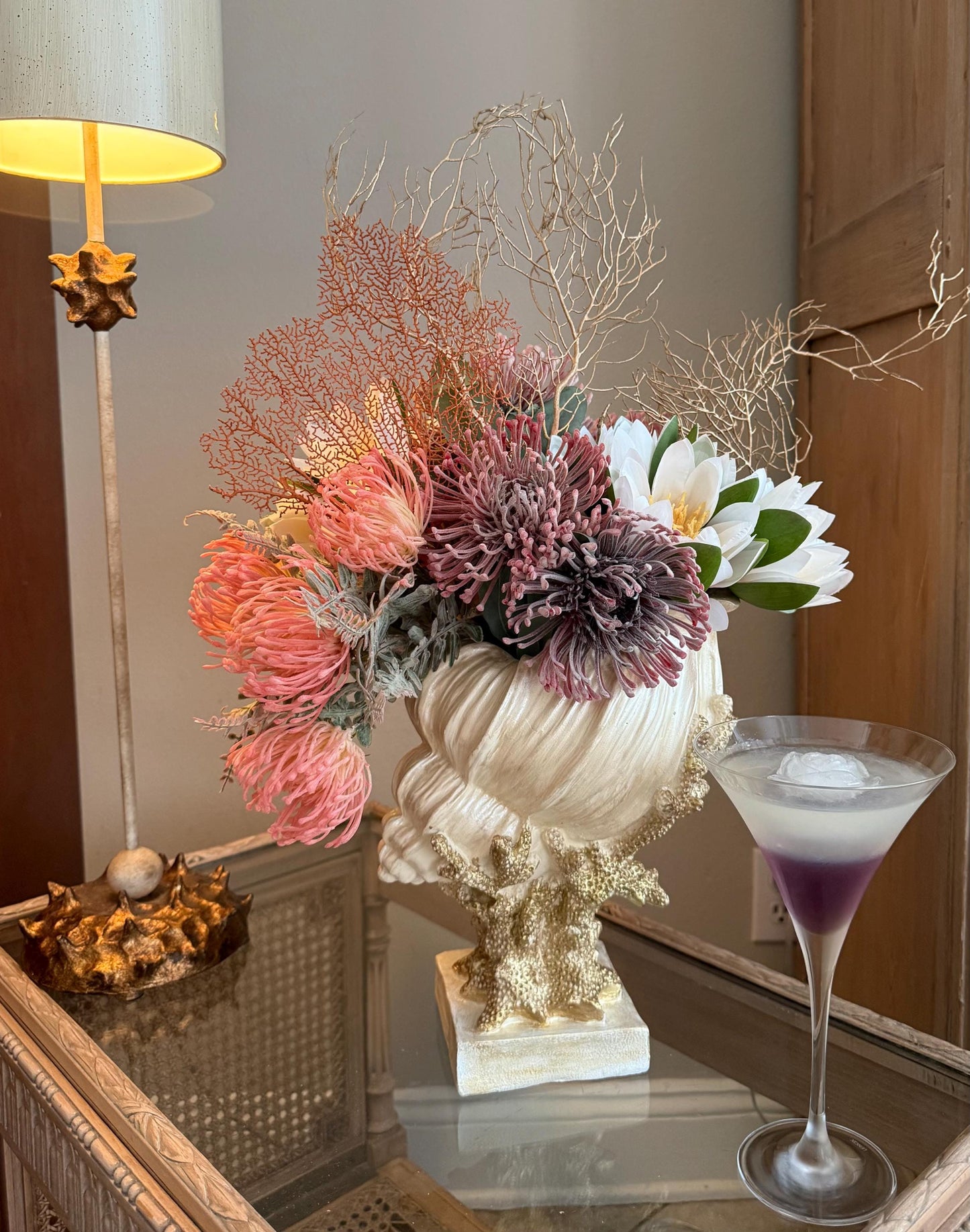 Seashell Vase with Coral Base, Seashell Flower Vase, Seashell Vase, Modern Coastal Shell Vase, Ocean Home Decor, Nautical Decor, Ocean Vase