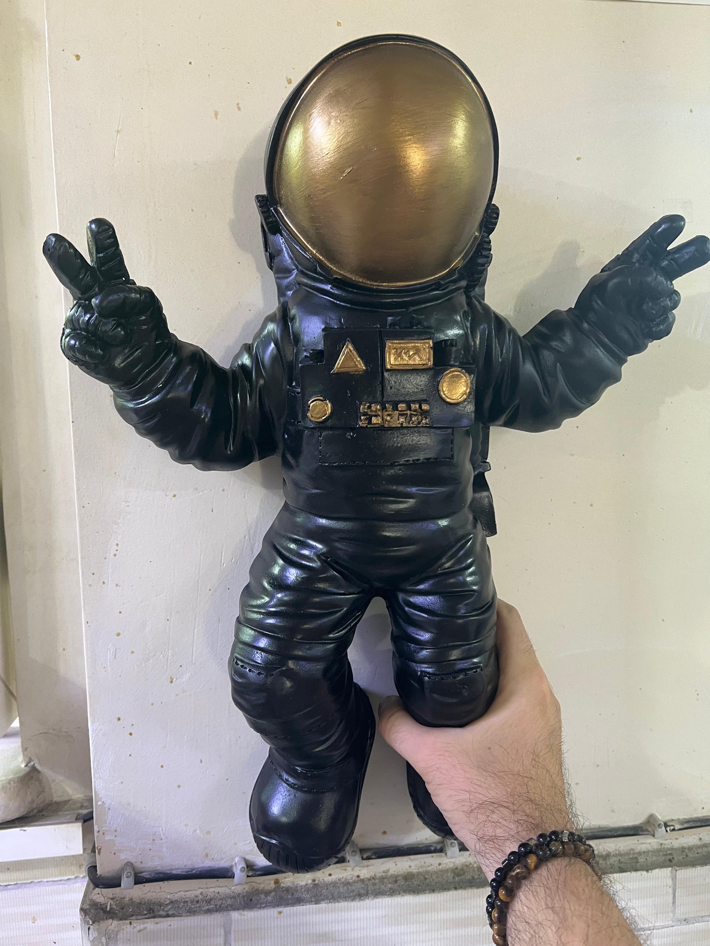 Astronaut Wall Sculpture, Space-themed Wall Decor, Astronaut Decor For Walls, Space Explorer Decorative Figurine, Astronaut Wall Figurine, Astronaut Wall Decor