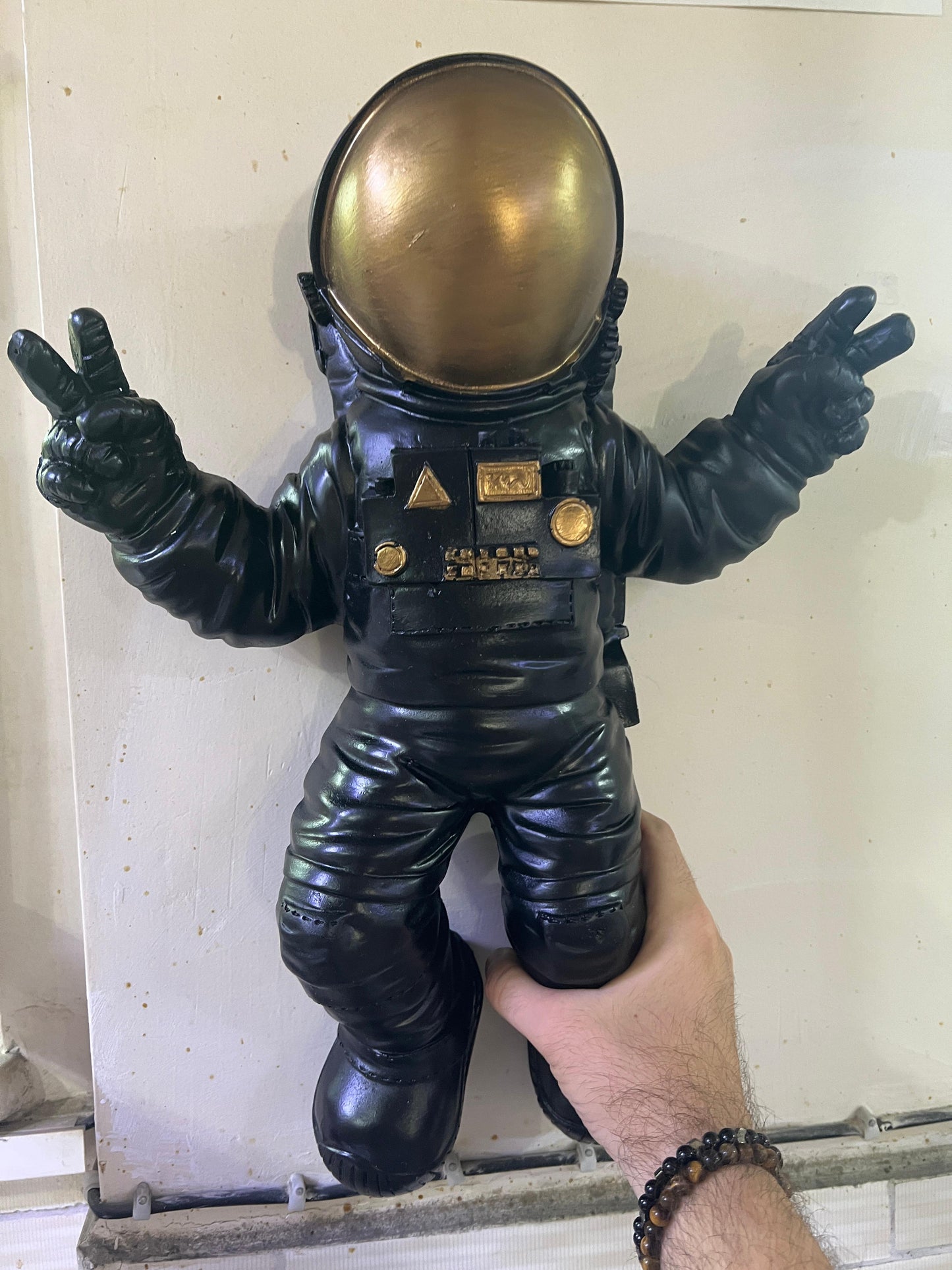 Astronaut Wall Sculpture, Space-themed Wall Decor, Astronaut Decor For Walls, Space Explorer Decorative Figurine, Astronaut Wall Figurine, Astronaut Wall Decor