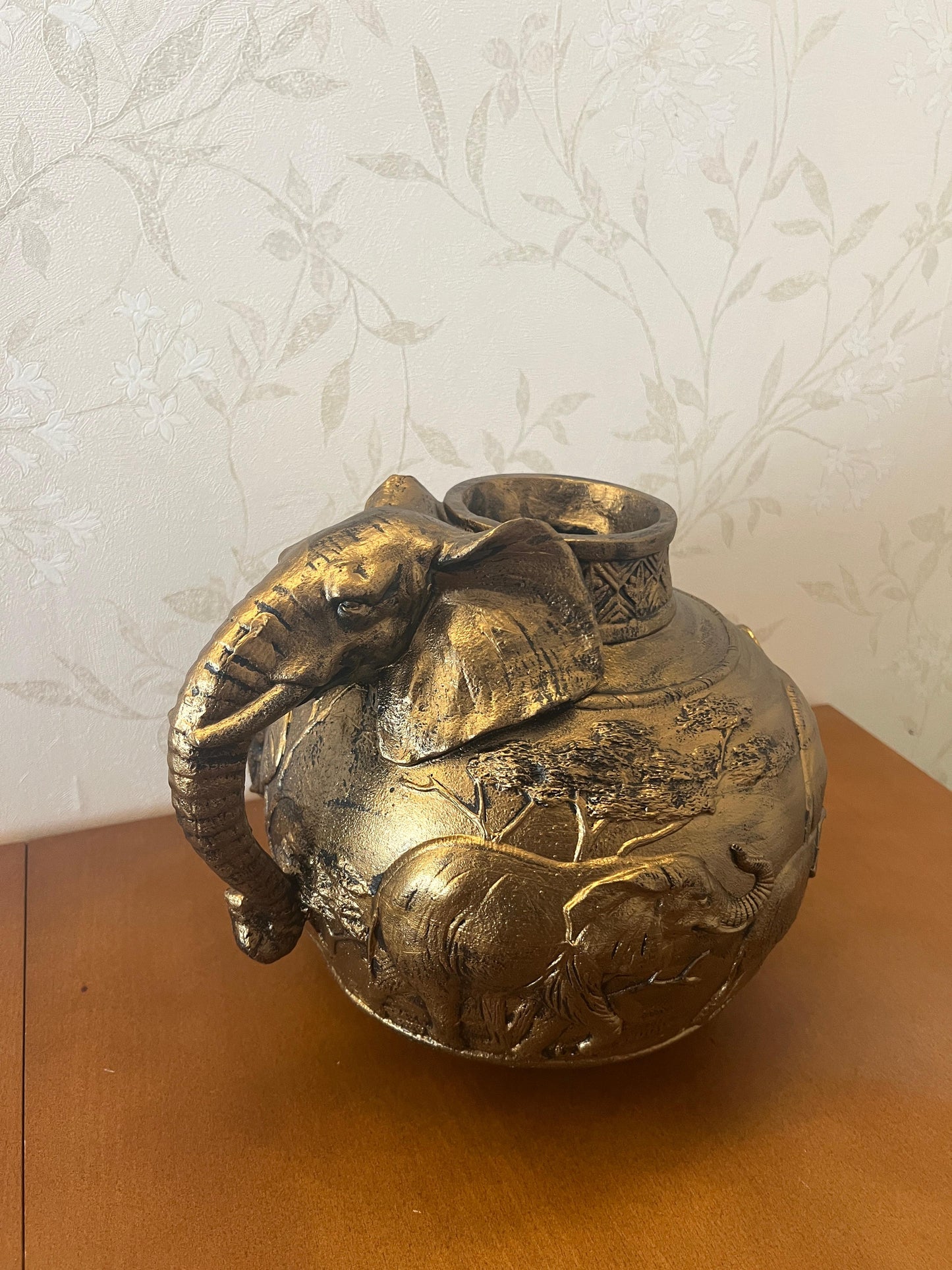 Elephant Vase, Handcrafted Safari Decor, Wildlife Art Decor, Elephant Handle Vase, Exotic Home Decor, Elephant Vase Decor, African Vase, Wildlife Vase
