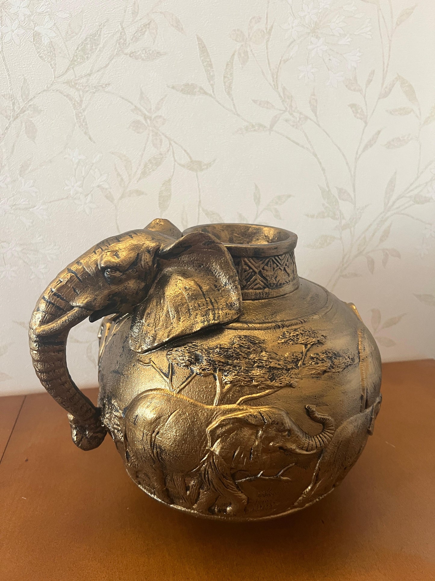 Elephant Vase, Handcrafted Safari Decor, Wildlife Art Decor, Elephant Handle Vase, Exotic Home Decor, Elephant Vase Decor, African Vase, Wildlife Vase