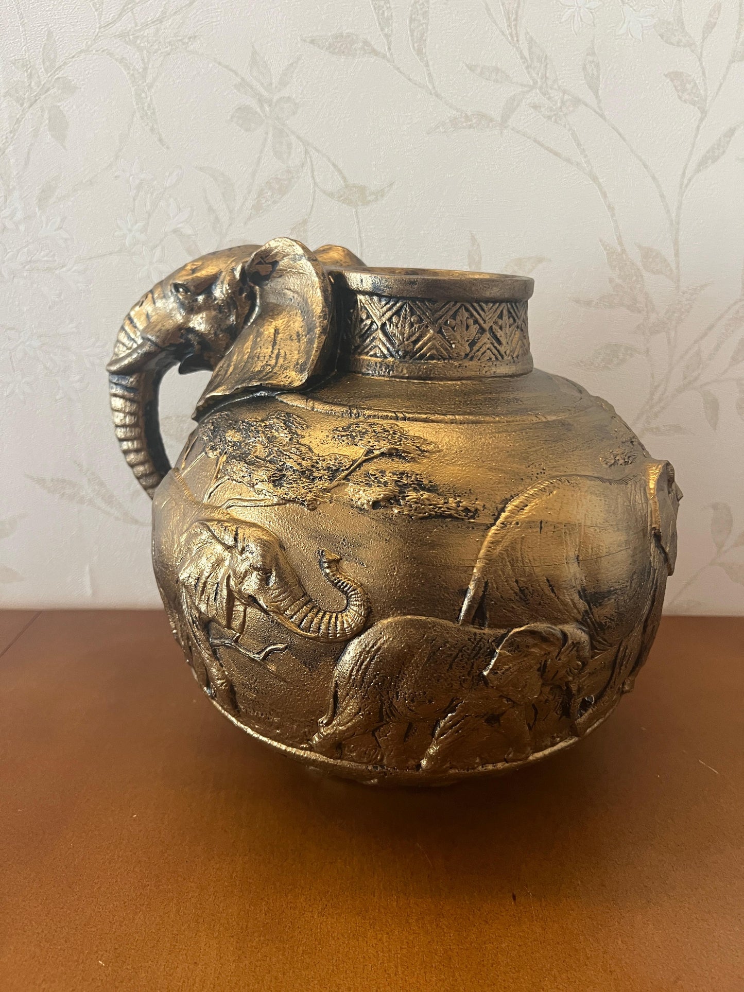 Elephant Vase, Handcrafted Safari Decor, Wildlife Art Decor, Elephant Handle Vase, Exotic Home Decor, Elephant Vase Decor, African Vase, Wildlife Vase