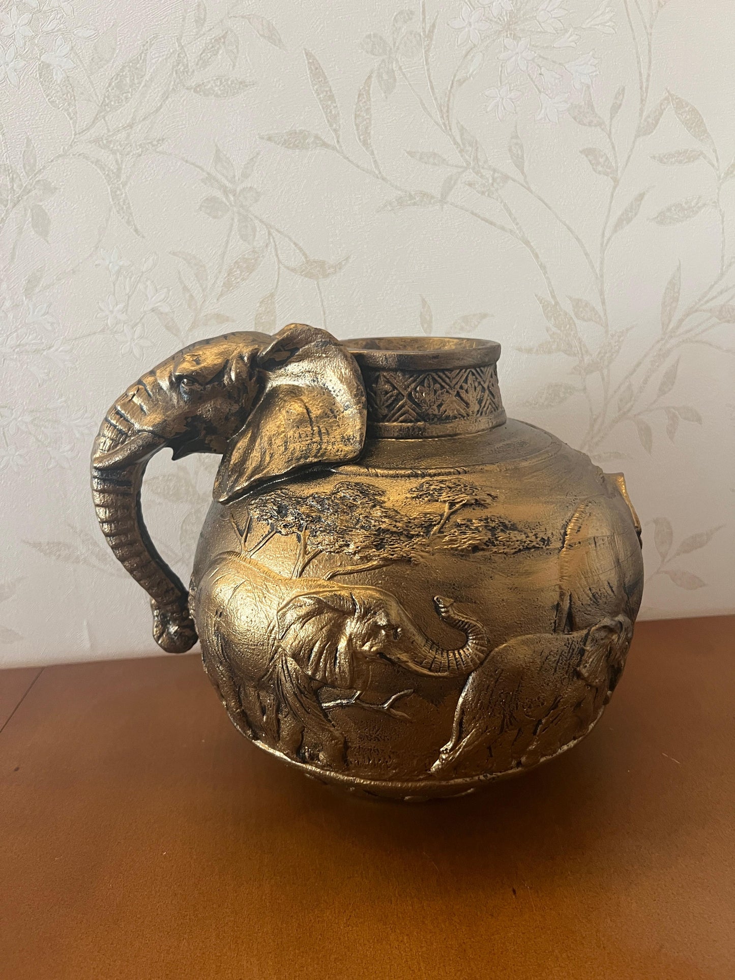 Elephant Vase, Handcrafted Safari Decor, Wildlife Art Decor, Elephant Handle Vase, Exotic Home Decor, Elephant Vase Decor, African Vase, Wildlife Vase