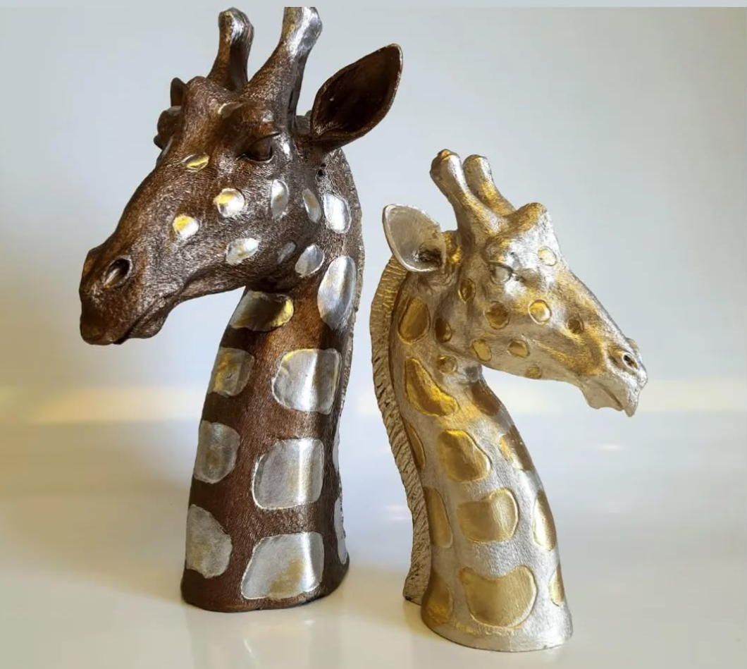 Giraffe Head Statue Set, Handcrafted Giraffe Sculptures, Safari Style Giraffe Head Statue, Decorative Giraffe Head Statues Set