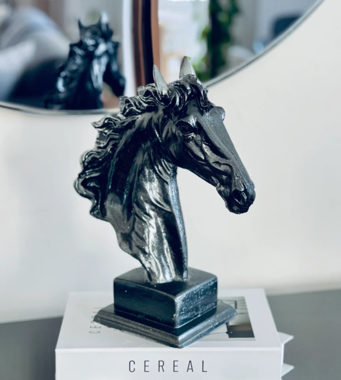 Elegant Horse Bust Statue, Horse Bust Figurine, Elegant Horse Head Bust, Rustic Horse Bust, Antique Horse Head Statue, Horse Head Bust Decor