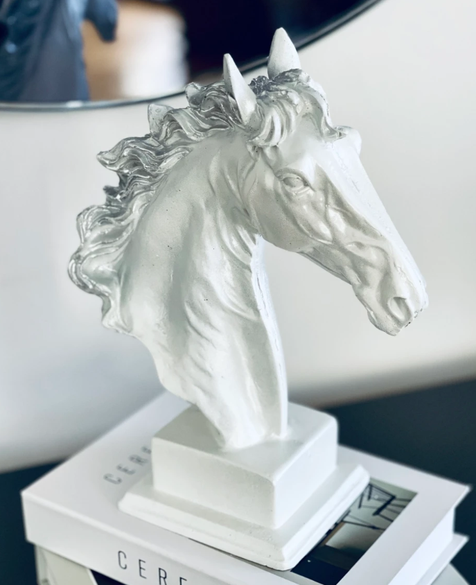 Elegant Horse Bust Statue, Horse Bust Figurine, Elegant Horse Head Bust, Rustic Horse Bust, Antique Horse Head Statue, Horse Head Bust Decor