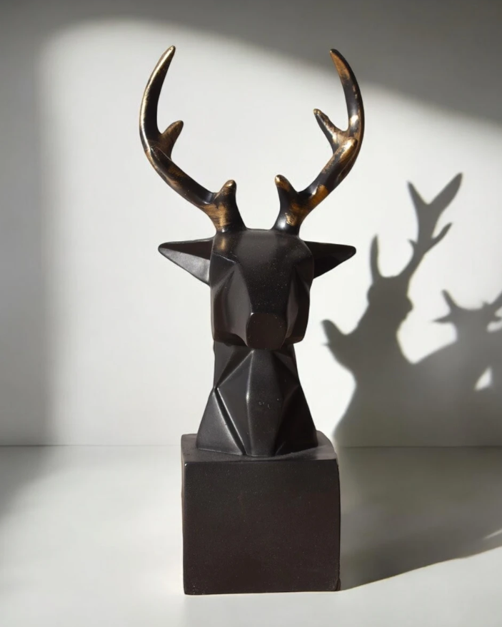 Cubic Deer Head Sculpture, Geometric Deer Statue, Minimalist Cubic Deer Figurine, Modern Abstract Deer Statue, Polyester Cubic Deer Statue