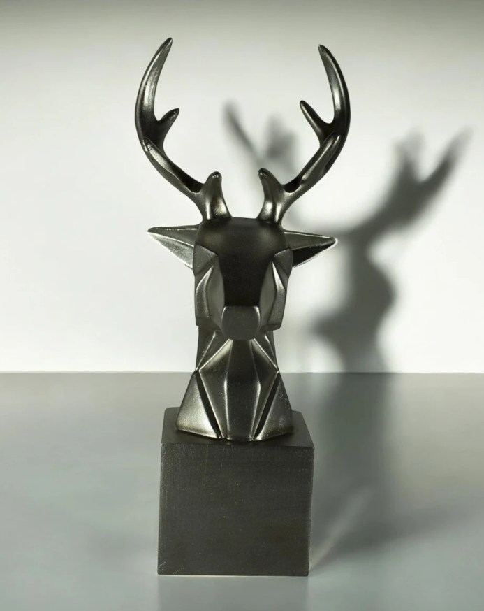 Cubic Deer Head Sculpture, Geometric Deer Statue, Minimalist Cubic Deer Figurine, Modern Abstract Deer Statue, Polyester Cubic Deer Statue
