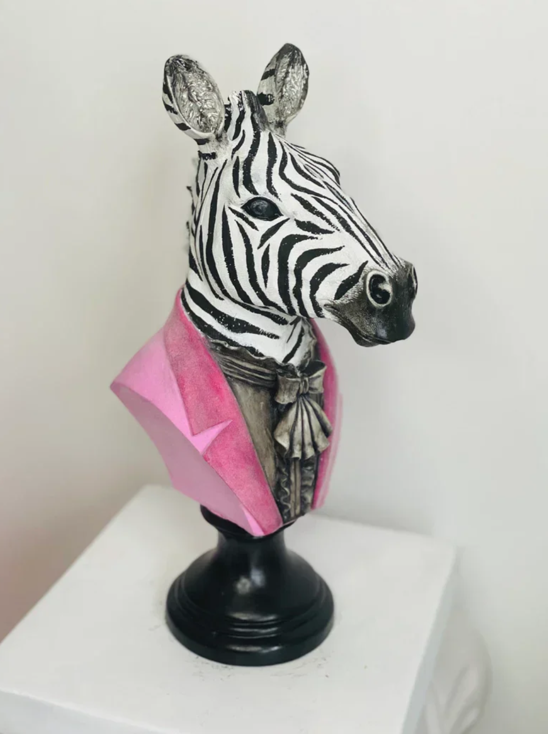 Zebra Head Bust Statue, Zebra Bust Statue, Zebra Bust Sculpture, Elegant Zebra Head Statue, Unique Zebra Head Statue, Zebra Head Sculpture
