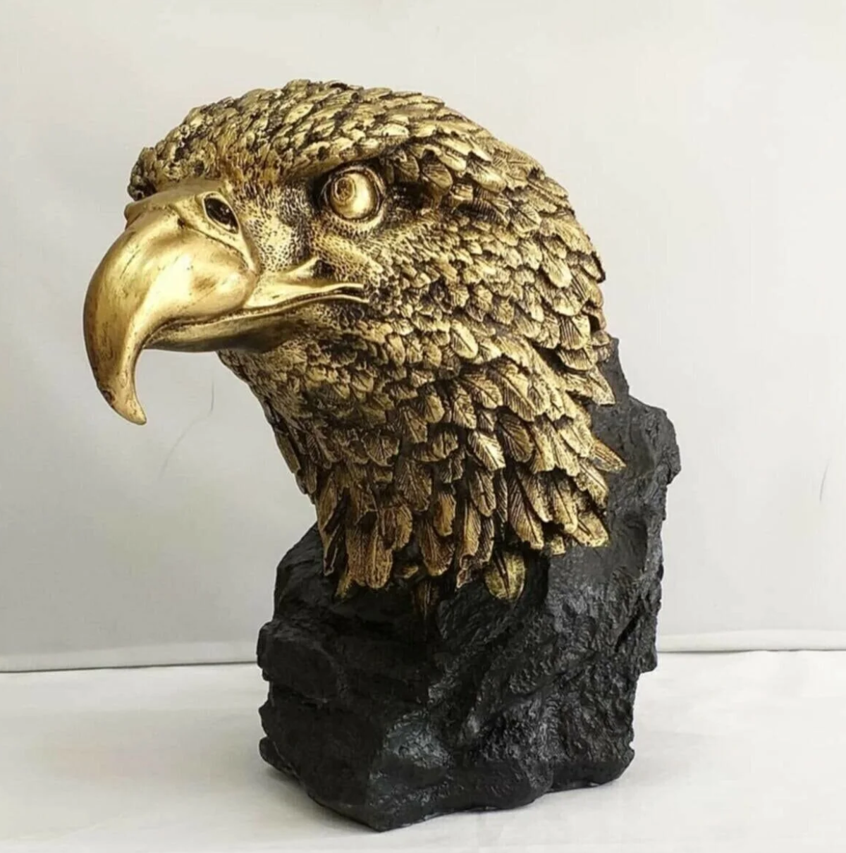 Handmade Bald Eagle Head Bust Statue, Eagle Head Sculpture, Realistic Eagle Head Statue, Majestic Bald Eagle Bust, Eagle Head Bust Decor