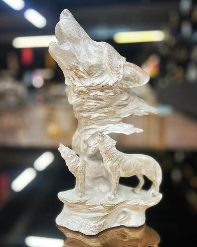 Howling Wolf Family Sculpture, Wolf Pack Statue, Wolf Head and Family Statue, Howling Wolf Head Statue, Spirit of the Wolf Pack Statue