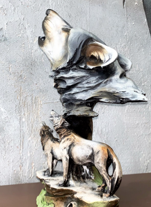 Howling Wolf Family Sculpture, Wolf Pack Statue, Wolf Head and Family Statue, Howling Wolf Head Statue, Spirit of the Wolf Pack Statue
