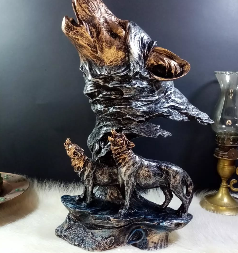 Howling Wolf Family Sculpture, Wolf Pack Statue, Wolf Head and Family Statue, Howling Wolf Head Statue, Spirit of the Wolf Pack Statue