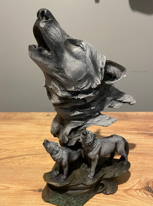 Howling Wolf Family Sculpture, Wolf Pack Statue, Wolf Head and Family Statue, Howling Wolf Head Statue, Spirit of the Wolf Pack Statue