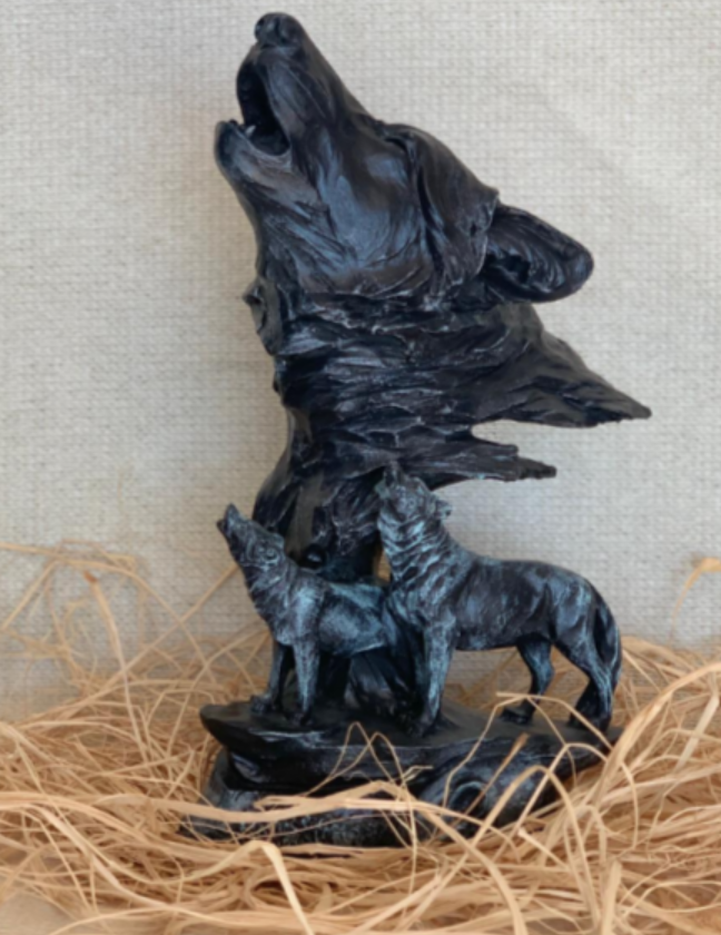 Howling Wolf Family Sculpture, Wolf Pack Statue, Wolf Head and Family Statue, Howling Wolf Head Statue, Spirit of the Wolf Pack Statue